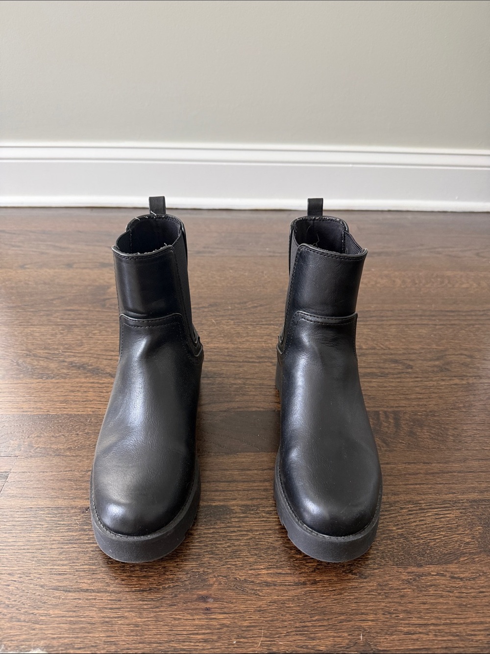 Black Leather Chelsea Boots